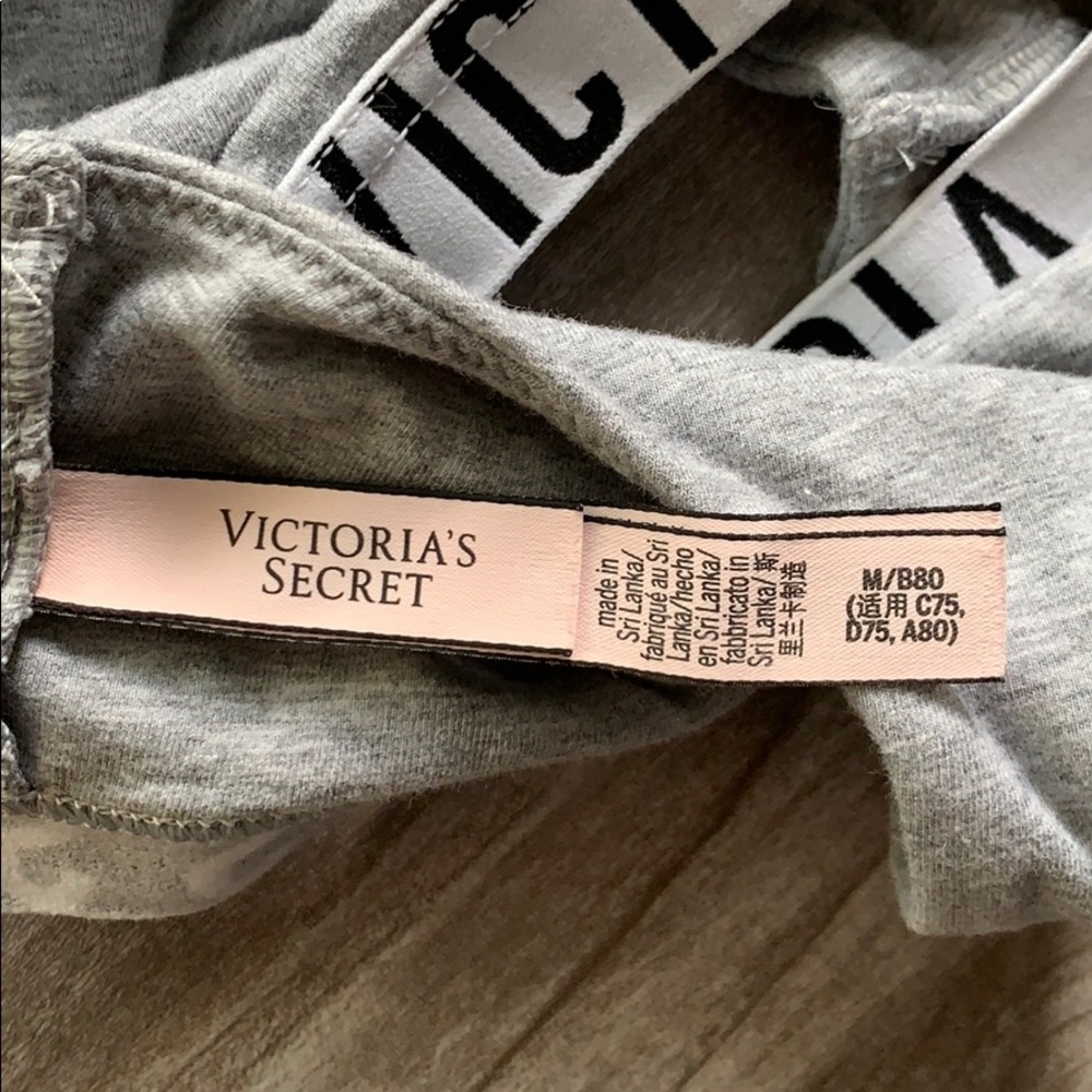 Victoria’s Secret Bralette - Picture 3 of 3